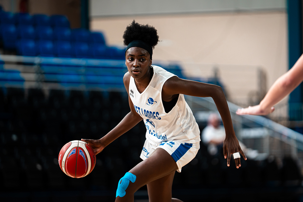 PREMIÈRE DÉFAITE DE LA SAISON POUR LES ESPOIRS